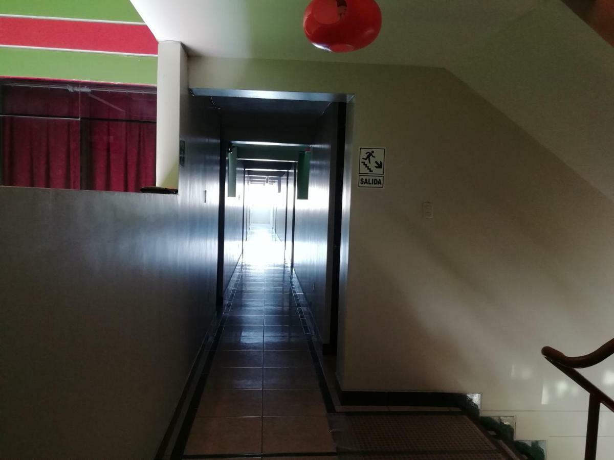 Hotel Real Bolivar Чимботе Экстерьер фото